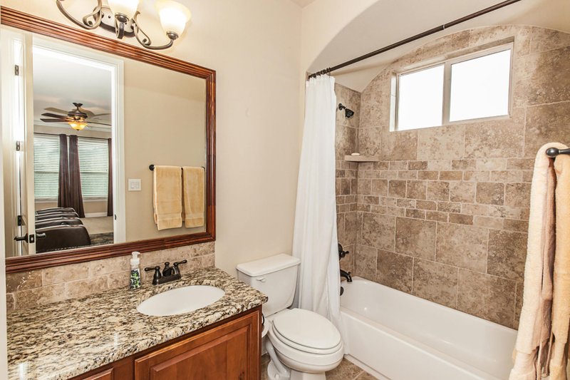 Architectural House Design - Interior - Bathroom for European House Plan #80-200 - 4 bed, 4 bath