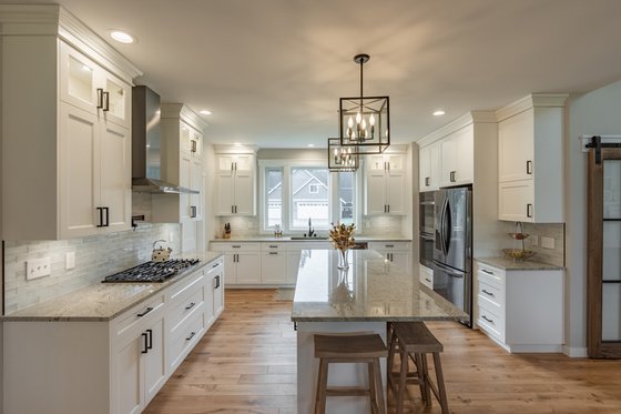 Interior - Kitchen for Farmhouse House Plan #1070-42 - 4 bed, 3.5 bath
