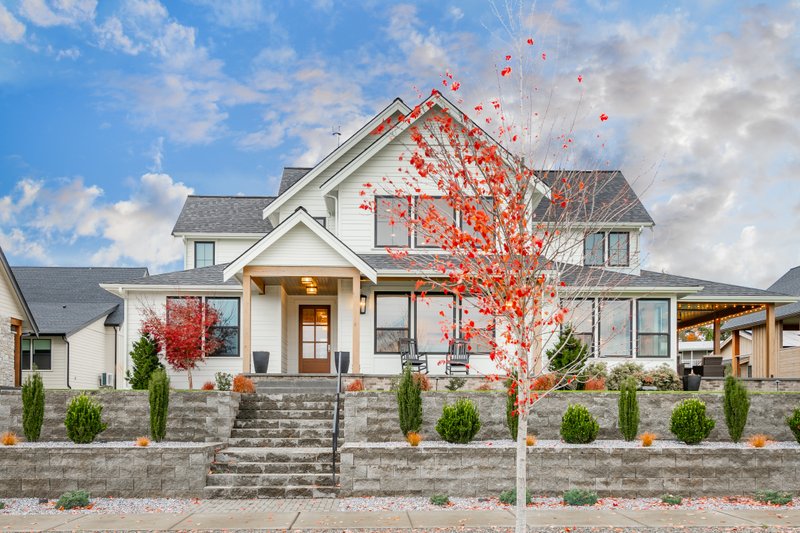 Architectural House Design - Photo 3 for Farmhouse House Plan #1070-41 - 4 bed, 3.5 bath