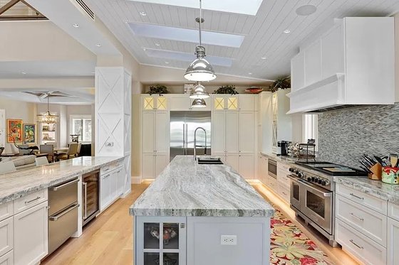 Interior - Kitchen 1 for Beach House Plan #548-60 - 4 bed, 4.5 bath