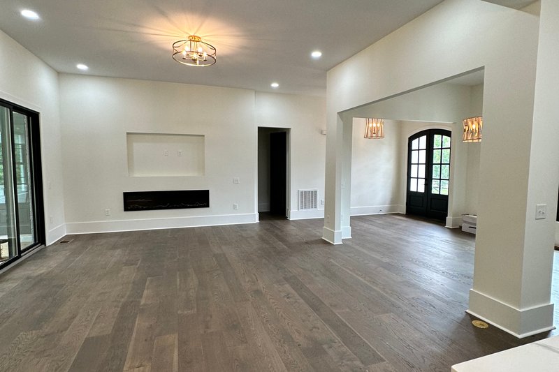 Dream House Plan - Photo 4 for European House Plan #932-5 - 4 bed, 3.5 bath