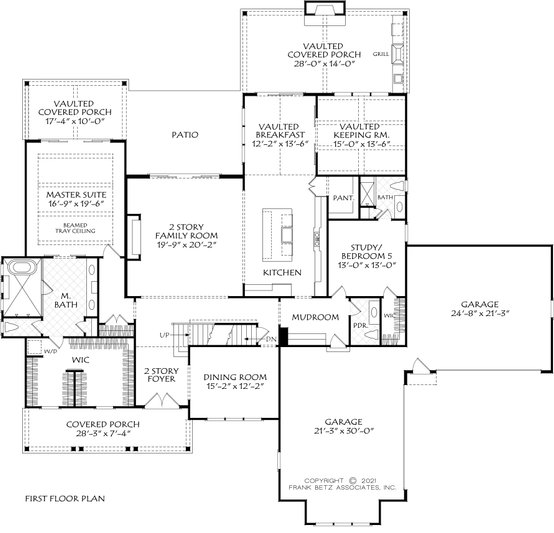 Traditional Style House Plan - 5 Beds 5.5 Baths 4639 Sq/Ft Plan #927 ...