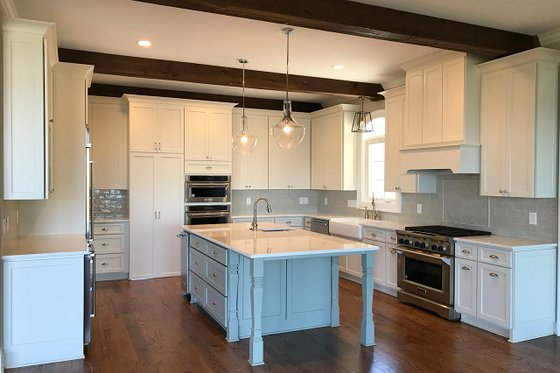 Interior - Kitchen for Farmhouse House Plan #437-93 - 4 bed, 3.5 bath