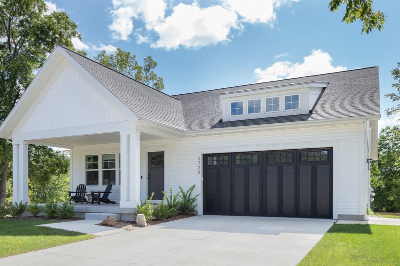 Dream House Plan - Ranch Exterior - Front Elevation Plan #901-157