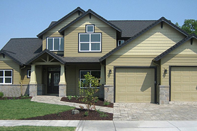 Architectural House Design - Craftsman Exterior - Front Elevation Plan #124-534