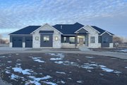 Ranch Style House Plan - 5 Beds 4 Baths 4434 Sq/Ft Plan #1084-2 