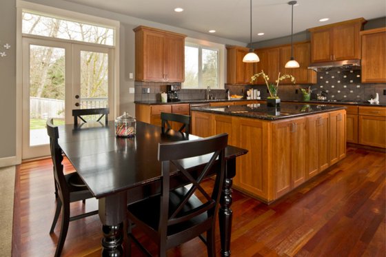 Photo 14 for Craftsman House Plan #132-134 - 3 bed, 3.5 bath