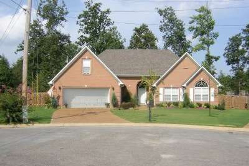 Exterior - Front Elevation 2 for European House Plan #81-1451 - 3 bed, 2 bath