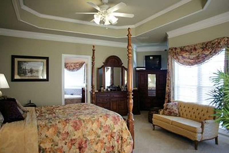 Dream House Plan - Photo 6 for Southern House Plan #56-152 - 4 bed, 3 bath