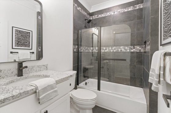 Photo 27 for European House Plan #929-884 - 4 bed, 3 bath