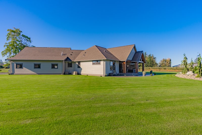Architectural House Design - Photo 7 for Farmhouse House Plan #1070-22 - 3 bed, 2.5 bath