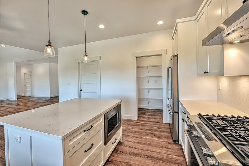 Dream House Plan - Photo 5 for Southern House Plan #1070-8 - 3 bed, 2 bath