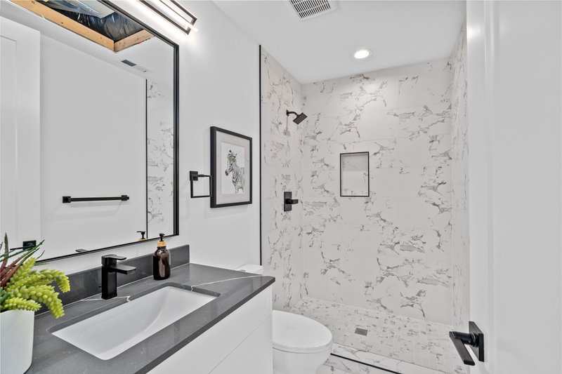 House Design - Interior - Bathroom 2 for Contemporary House Plan #1066-261 - 5 bed, 5.5 bath