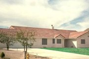 Ranch Style House Plan - 4 Beds 4 Baths 2571 Sq/Ft Plan #1-615 