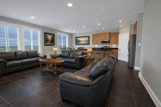 Interior - Family Room 1 for Craftsman House Plan #1060-449 - 2 bed, 2 bath