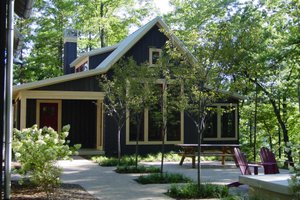 Cottage Exterior - Front Elevation Plan #901-7