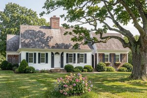 House Plan Design - Colonial Photo Plan #137-163