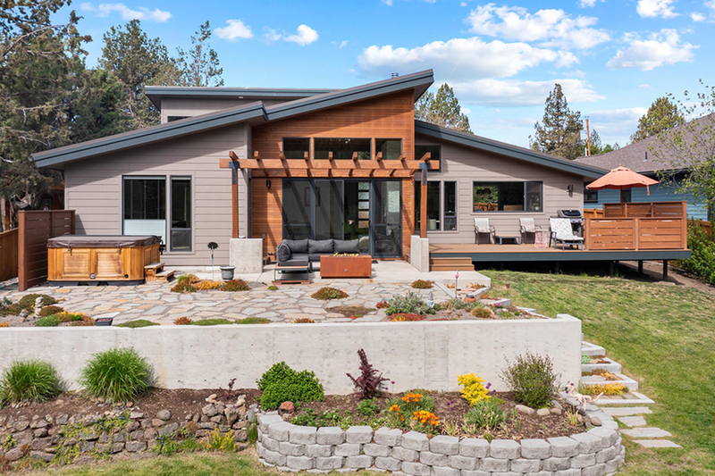 Home Plan - Modern Exterior - Front Elevation Plan #1099-12