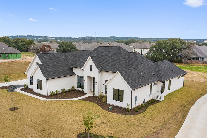 Dream House Plan - Photo 4 for Farmhouse House Plan #430-295 - 5 bed, 3.5 bath