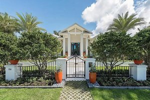 Exterior - Front Elevation 3 for Bungalow House Plan #548-41 - 5 bed, 5.5 bath