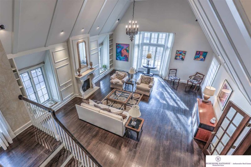 Dream House Plan - Interior - Family Room for European House Plan #137-226 - 4 bed, 3 bath
