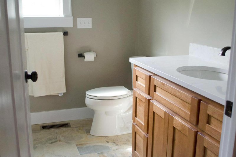 Dream House Plan - Interior - Bathroom for Craftsman House Plan #932-10 - 3 bed, 2.5 bath