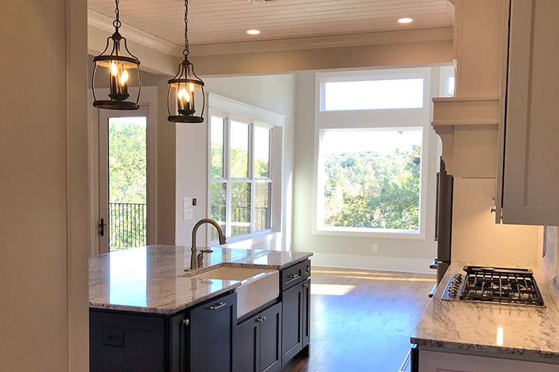 Dream House Plan - Interior - Kitchen 1 for Craftsman House Plan #437-85 - 4 bed, 4.5 bath