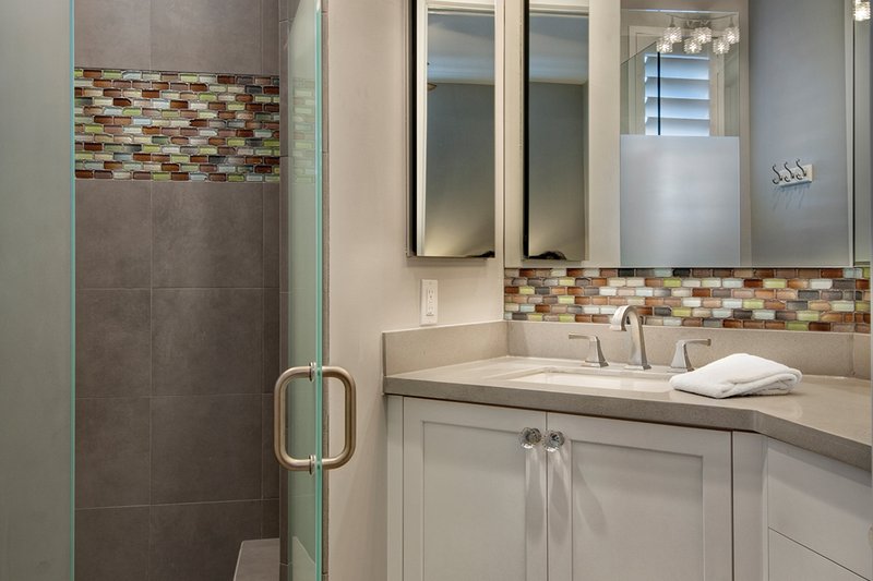 Home Plan - Interior - Bathroom 2 for Bungalow House Plan #930-19 - 3 bed, 3.5 bath