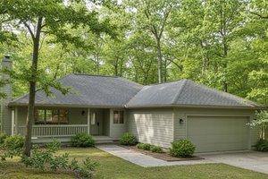 Dream House Plan - Ranch Exterior - Front Elevation Plan #100-102