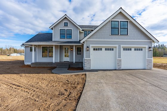 Photo 5 for Farmhouse House Plan #1070-70 - 3 bed, 2.5 bath