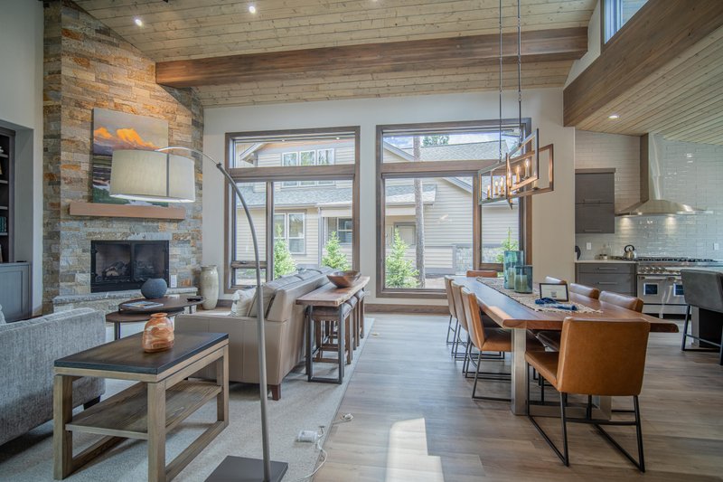 House Blueprint - Interior - Dining Room 2 for Contemporary House Plan #892-43 - 4 bed, 4.5 bath
