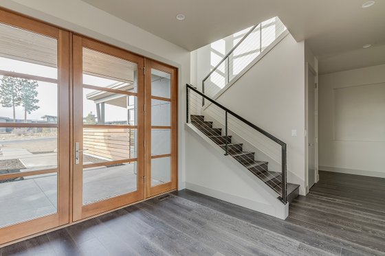 Interior - Entry for Contemporary House Plan #892-23 - 3 bed, 3.5 bath