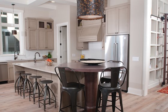 Interior - Kitchen for Traditional House Plan #928-11 - 4 bed, 3.5 bath