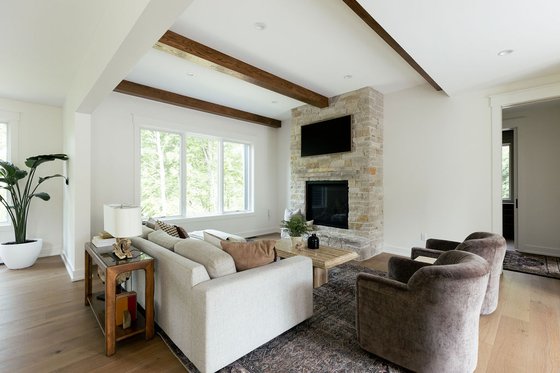 Interior - Family Room for Farmhouse House Plan #928-393 - 5 bed, 3.5 bath