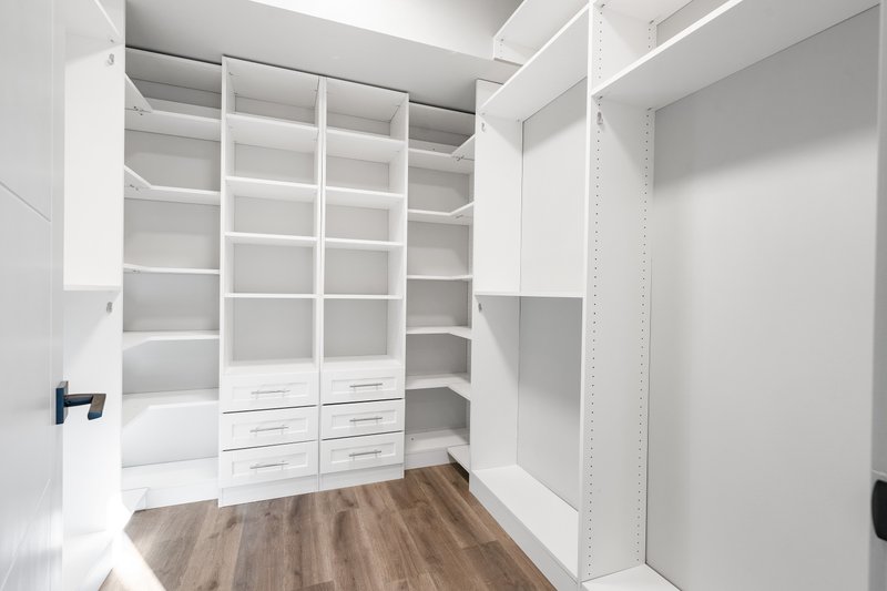 Home Plan - Farmhouse Photo Plan #1070-139