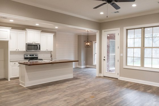 Photo 7 for Ranch House Plan #430-88 - 3 bed, 2 bath