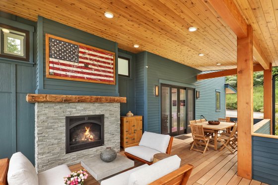 Photo 25 for Contemporary House Plan #1070-7 - 3 bed, 3 bath