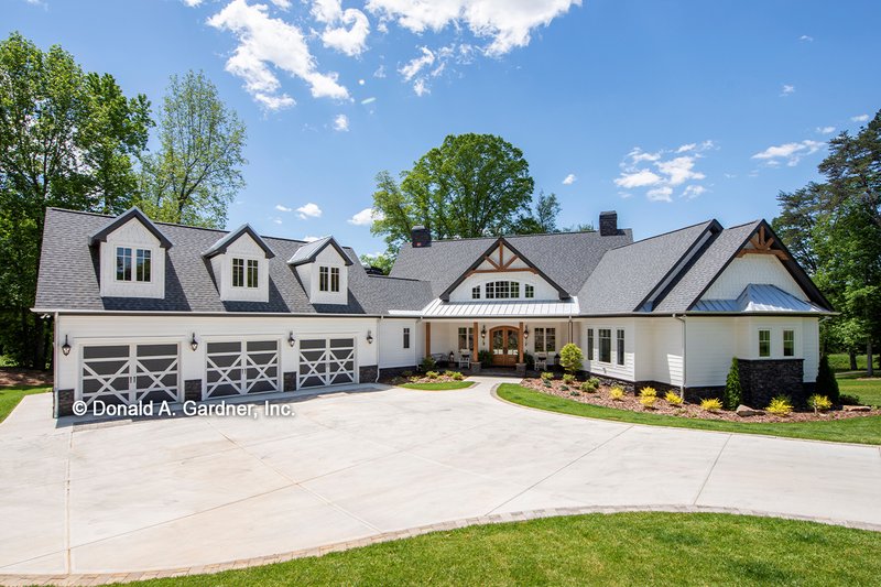 Architectural House Design - Craftsman Exterior - Front Elevation Plan #929-340
