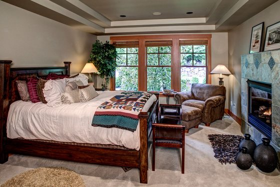 Photo 32 for Craftsman House Plan #132-179 - 5 bed, 4.5 bath