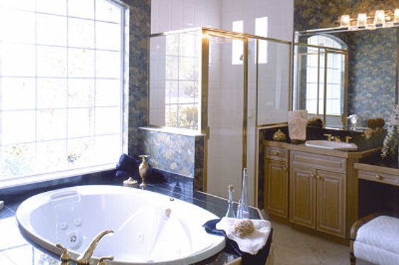 Photo 5 for European House Plan #417-403 - 4 bed, 4 bath