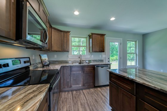 Interior - Kitchen 2 for Ranch House Plan #430-181 - 3 bed, 2 bath