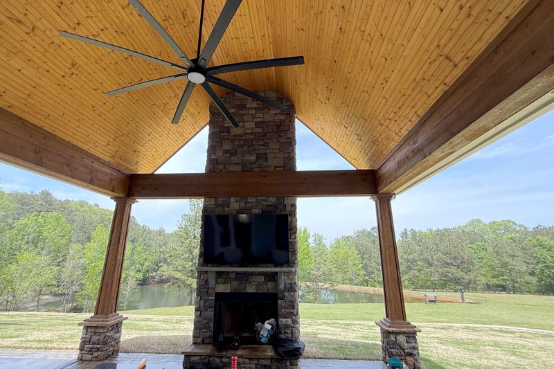 House Design - Photo 6 for Southern House Plan #932-1289 - 3 bed, 2.5 bath