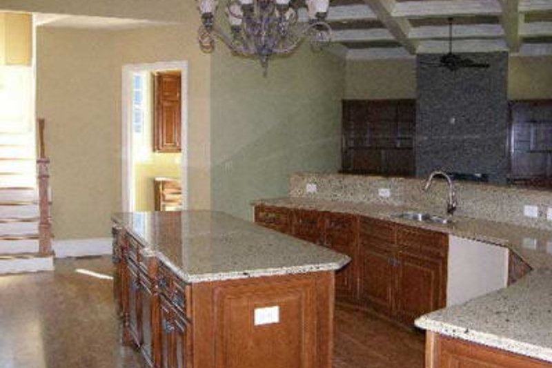Architectural House Design - Photo 3 for European House Plan #119-117 - 4 bed, 4.5 bath