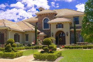 Mediterranean Exterior - Front Elevation Plan #135-199