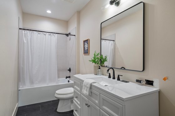 Interior - Bathroom for Contemporary House Plan #1070-215 - 3 bed, 3 bath