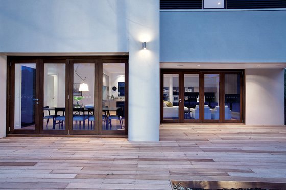 Photo 2 for Modern House Plan #496-18 - 4 bed, 2.5 bath