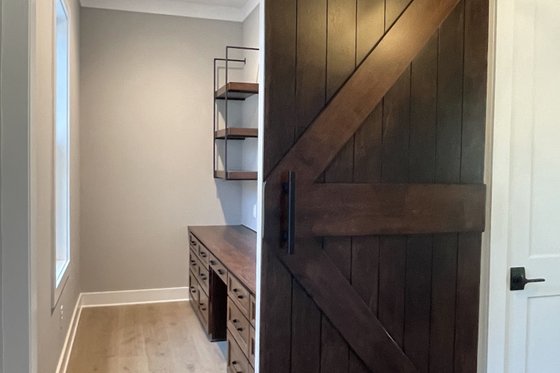 Interior - Other 1 for Craftsman House Plan #437-111 - 4 bed, 3.5 bath