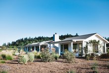 Dream House Plan - Ranch Exterior - Front Elevation Plan #888-16