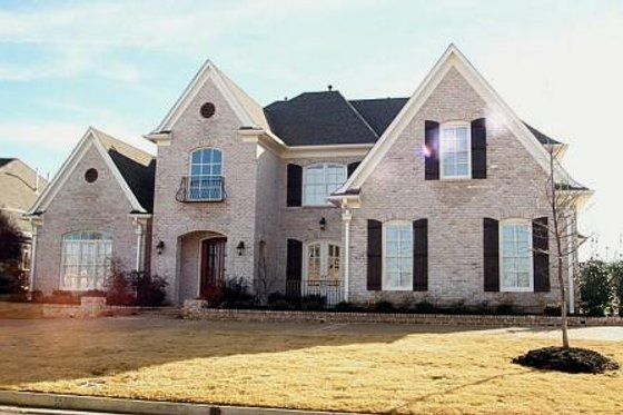 Exterior - Front Elevation for European House Plan #81-638 - 4 bed, 4 bath