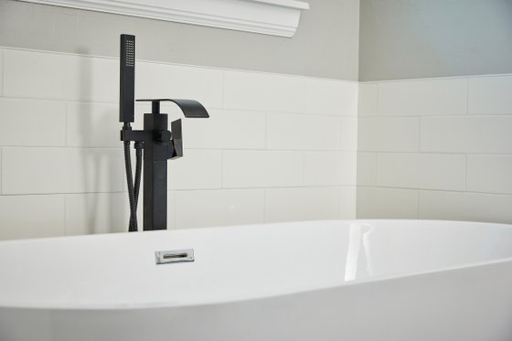 Interior - Master Bathroom 2 for Farmhouse House Plan #430-184 - 4 bed, 2.5 bath